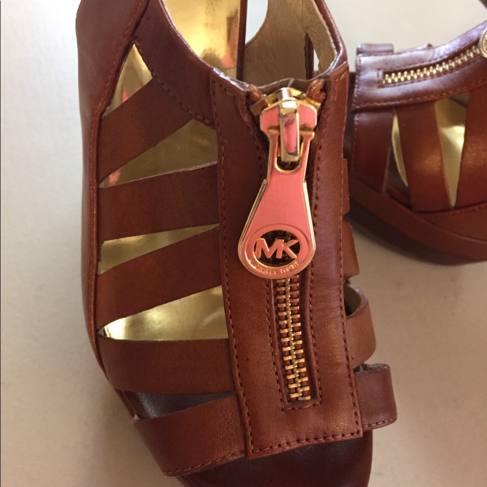 Michael Michael Kors Peep Toe Leather Heels 7M - Picture 3 of 6